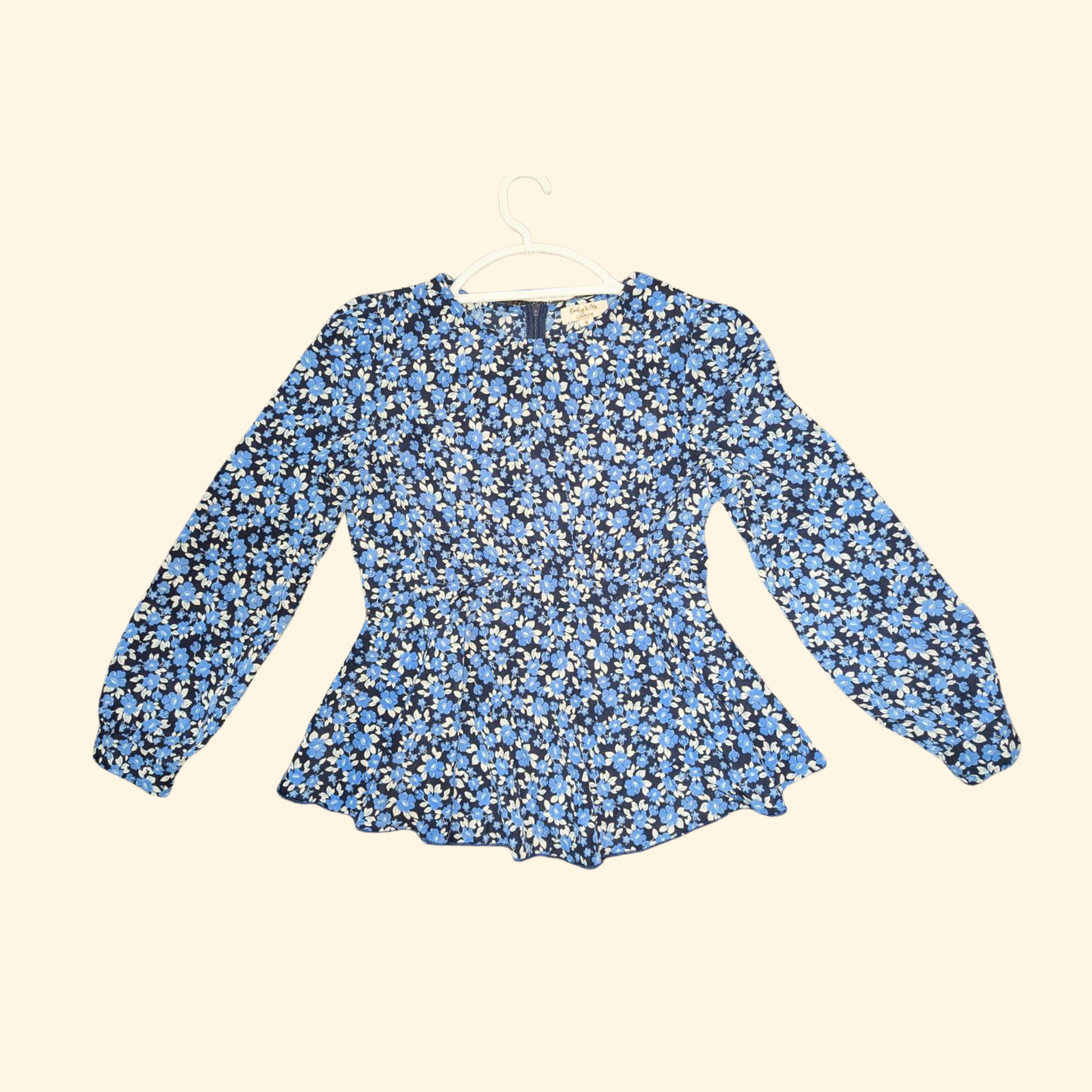 Blue Floral Long-Sleeve Blouse – Women’s Size 8 (THRIFT)