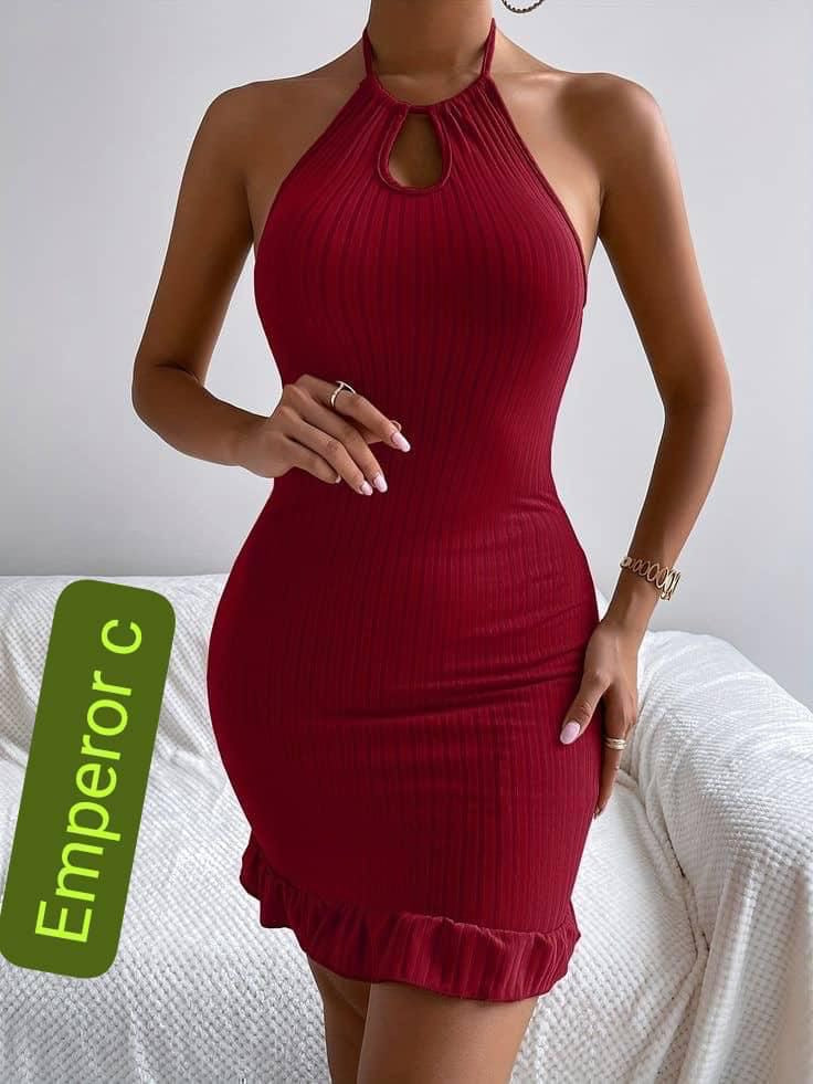 Cute/outing look. Available in displayed colour- Burgundy