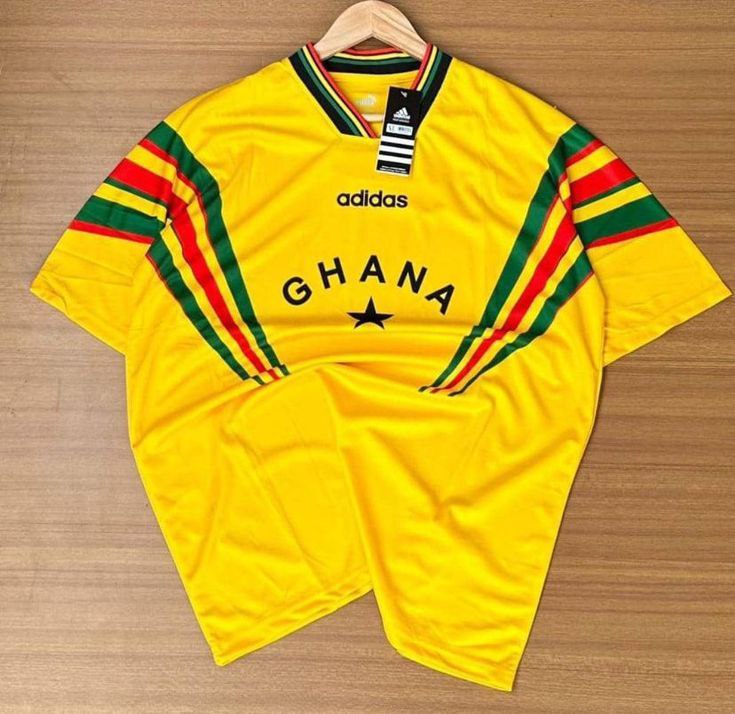 Black stars retro kit